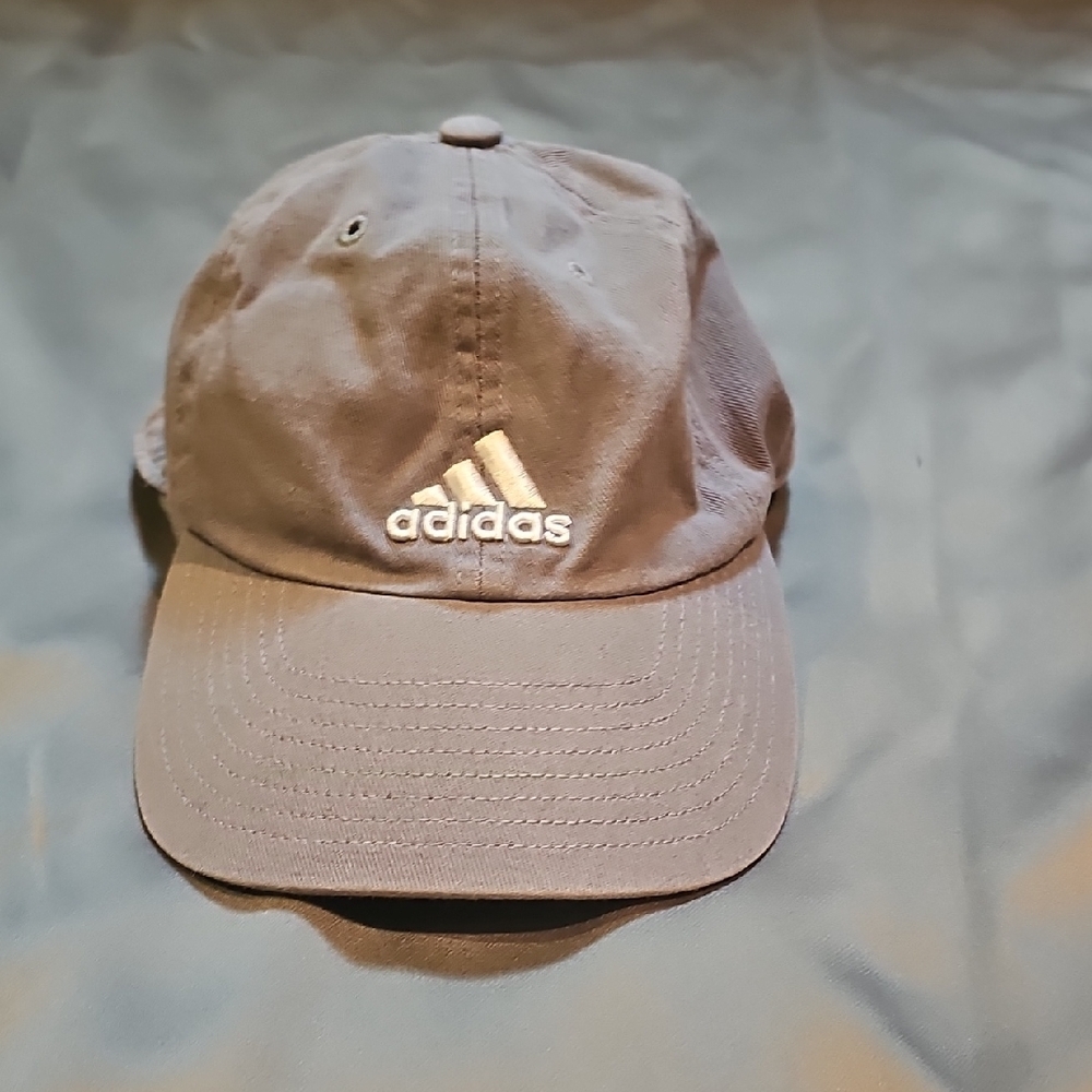 Adidas Classic Gray Baseball Cap